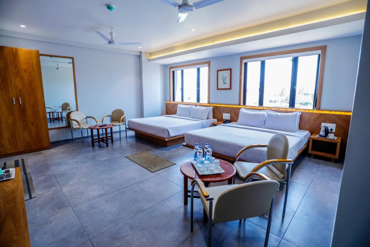 Hotel Om โสมนัส ภายนอก รูปภาพ